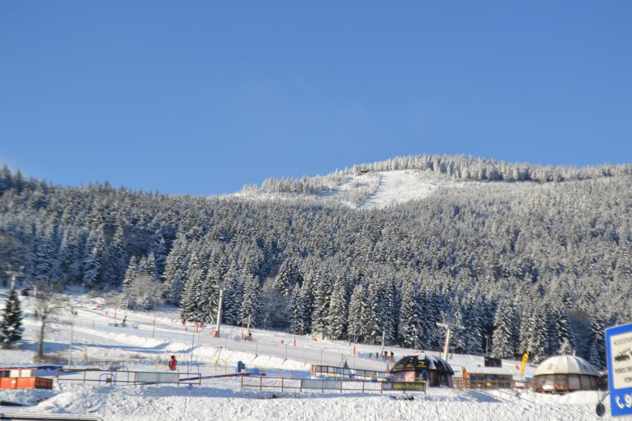 Zlote Gory - Czarna Gora Bed & Breakfast Sienna  Dış mekan fotoğraf