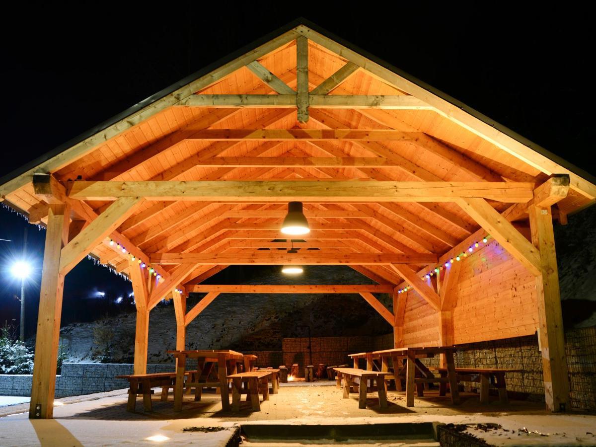 Zlote Gory - Czarna Gora Bed & Breakfast Sienna  Dış mekan fotoğraf