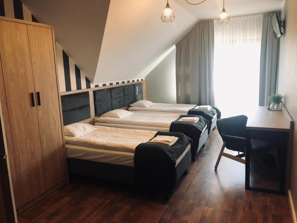 Zlote Gory - Czarna Gora Bed & Breakfast Sienna  Dış mekan fotoğraf