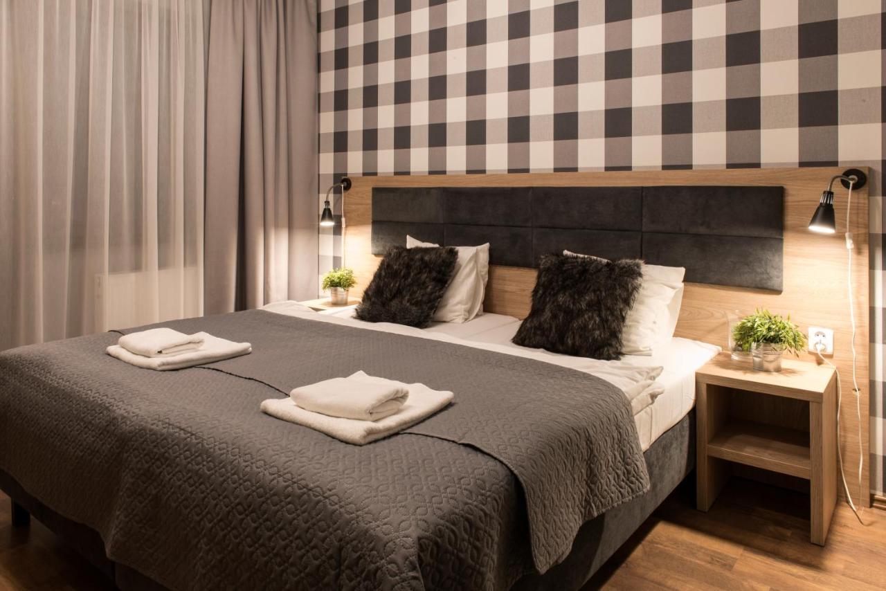 Zlote Gory - Czarna Gora Bed & Breakfast Sienna  Dış mekan fotoğraf