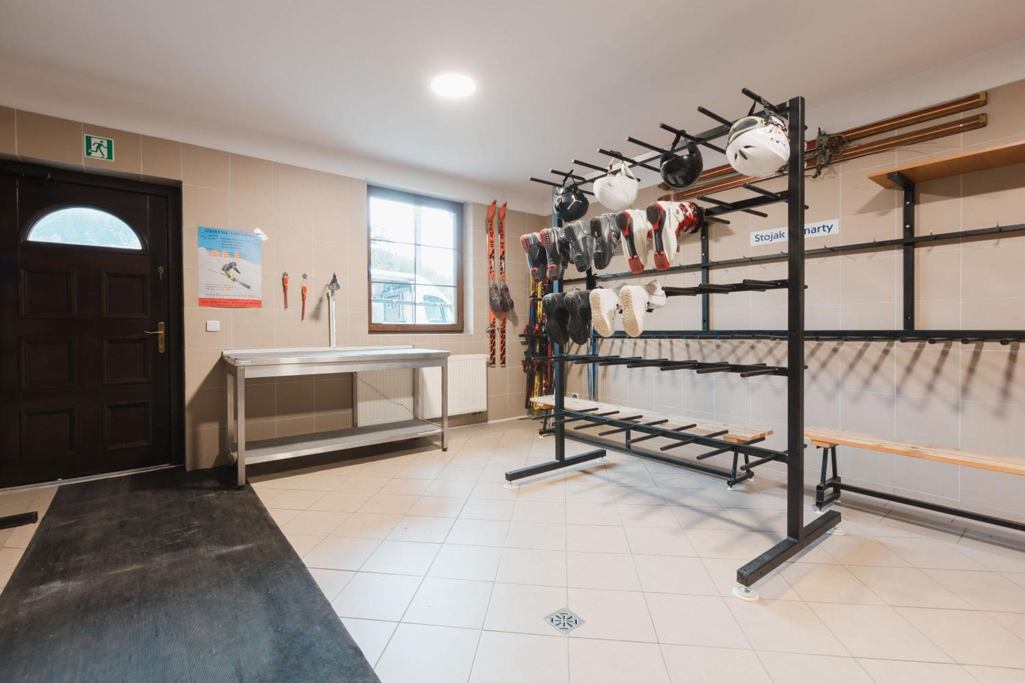 Zlote Gory - Czarna Gora Bed & Breakfast Sienna  Dış mekan fotoğraf